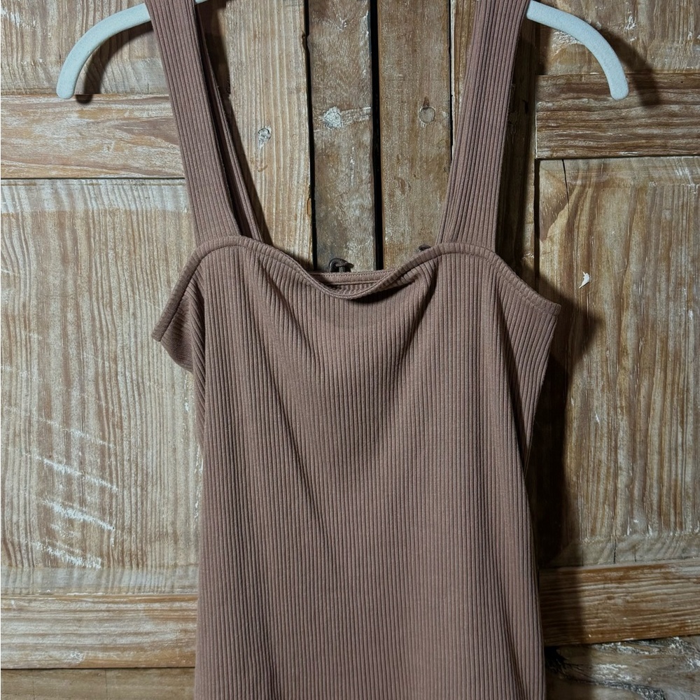 Women's Brown Ribbed Top